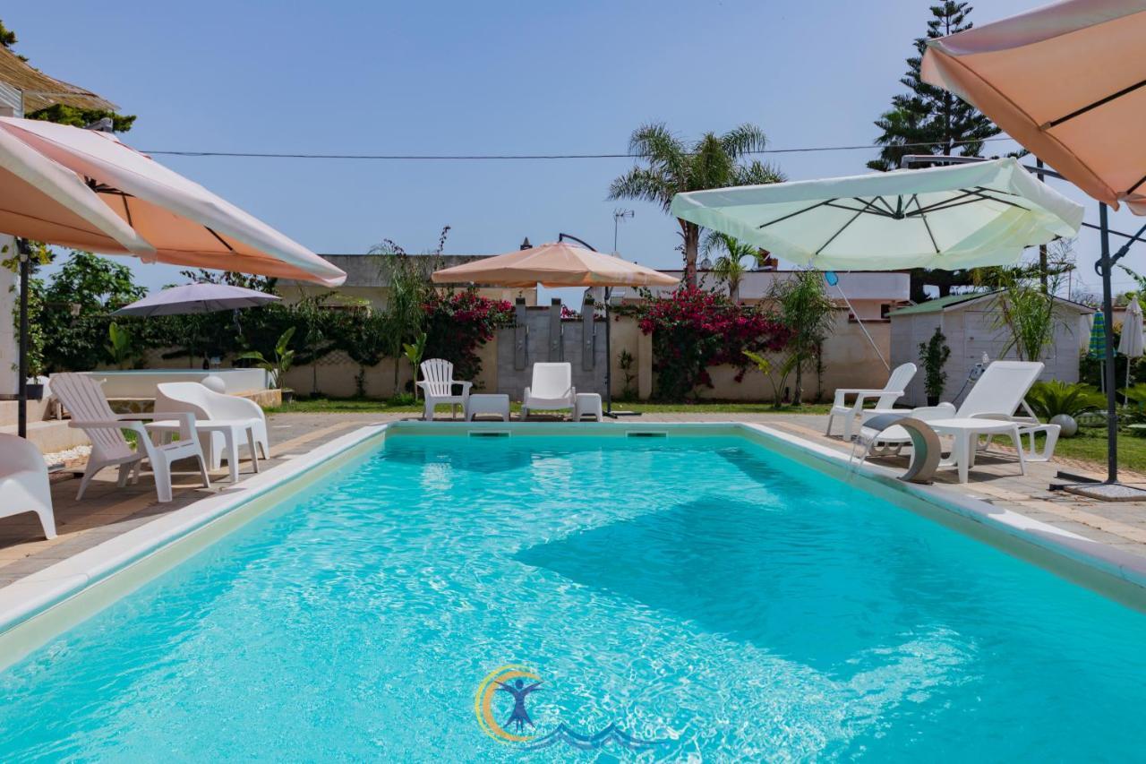 Villa Leonardo San Foca - Room, Pool & Restaurant 외부 사진