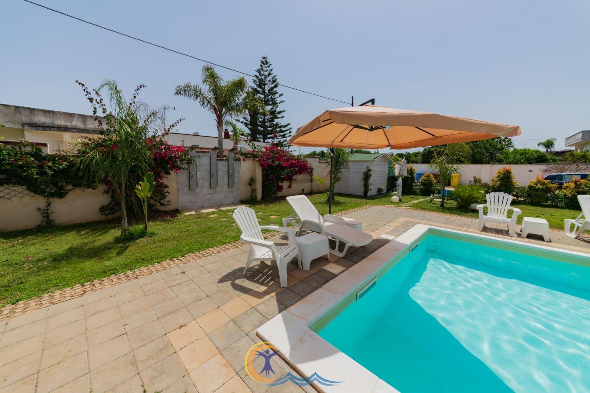 Villa Leonardo San Foca - Room, Pool & Restaurant 외부 사진
