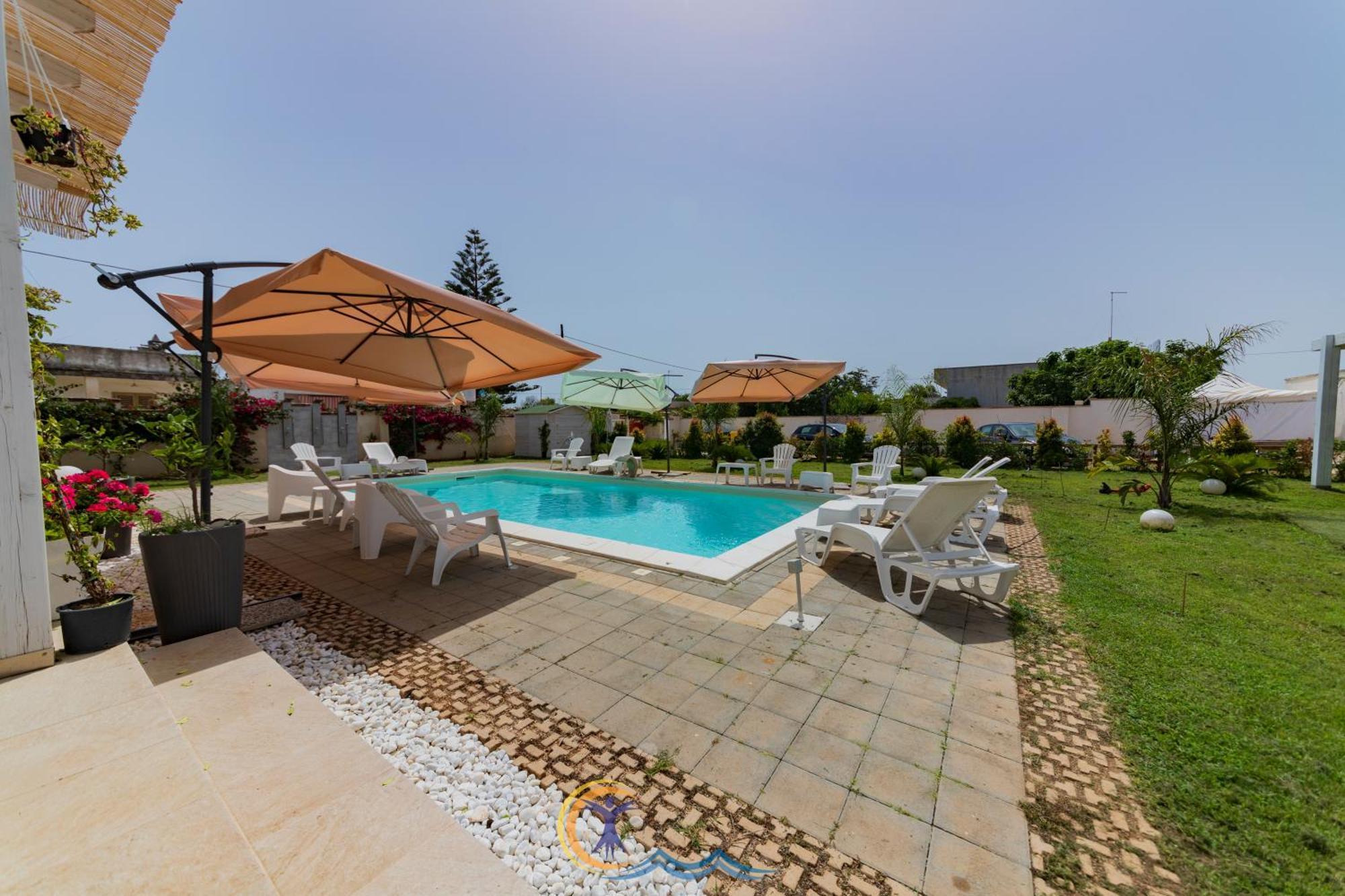 Villa Leonardo San Foca - Room, Pool & Restaurant 외부 사진