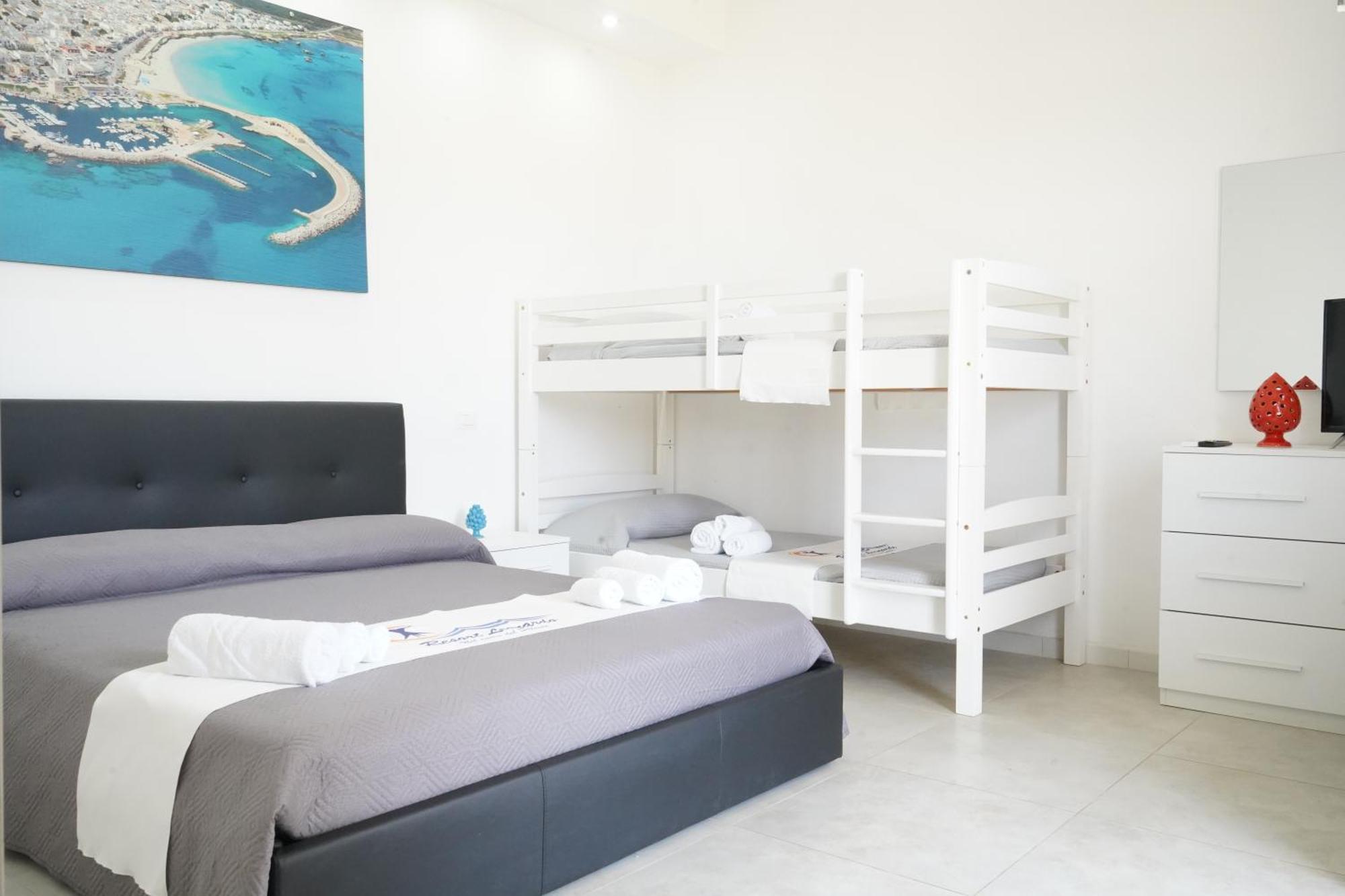 Villa Leonardo San Foca - Room, Pool & Restaurant 외부 사진