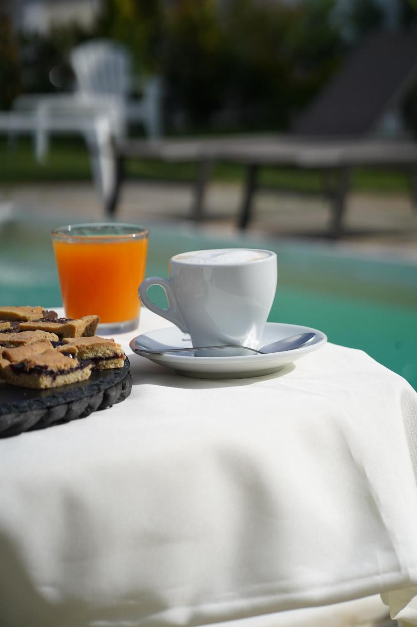 Villa Leonardo San Foca - Room, Pool & Restaurant 외부 사진